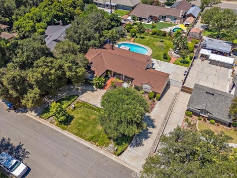 Tiny photo for 321 Catherine Park, Glendora, CA 91741 (MLS # CV26171149)