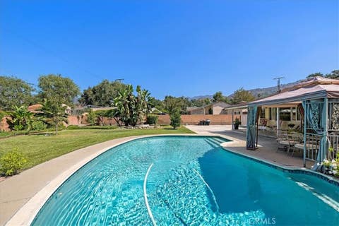 Tiny photo for 321 Catherine Park, Glendora, CA 91741 (MLS # CV26171149)
