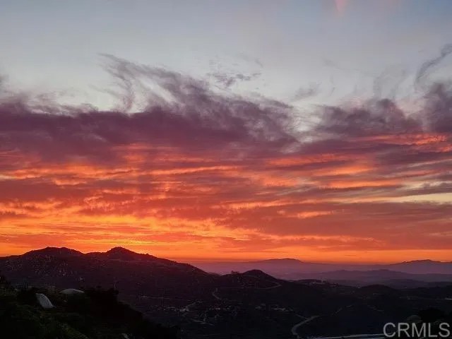 9626 Indian Creek Way