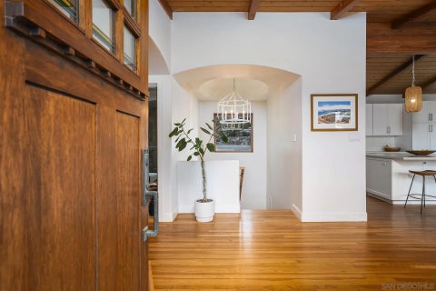 Tiny photo for 355 Glencrest DR, Solana Beach, CA 92075 (MLS # 260017036)