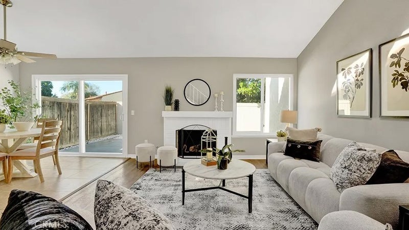 31077 Via San Vicente