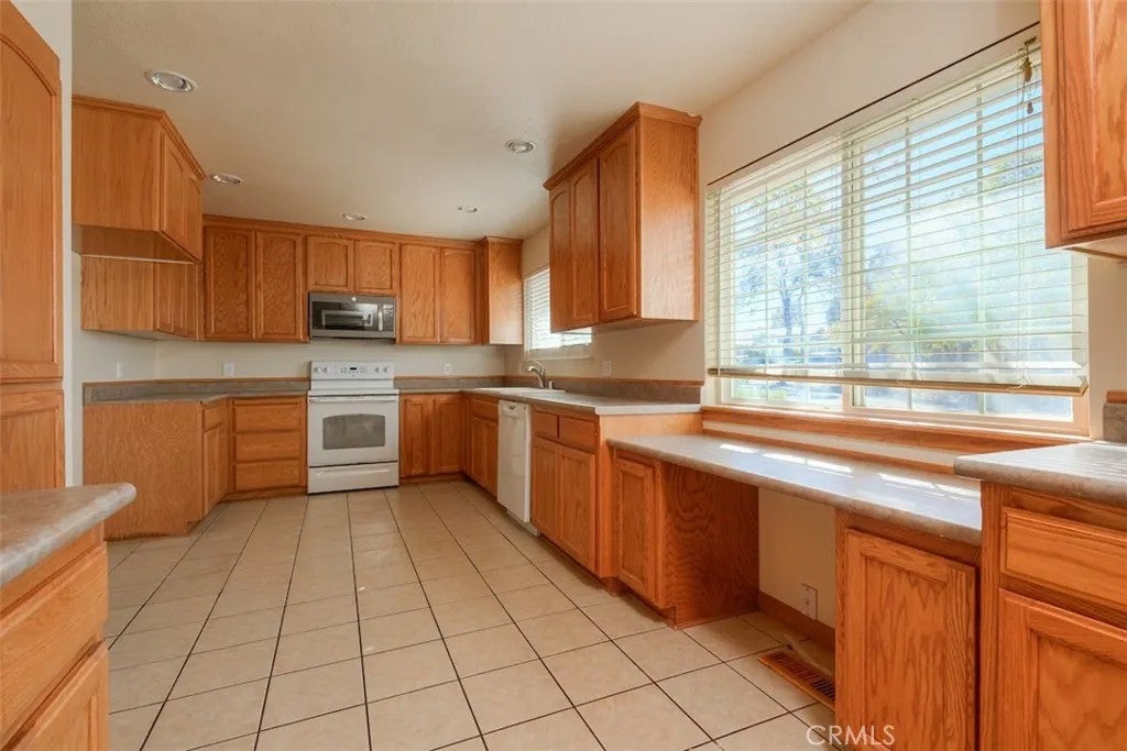 17 Sorrel Court