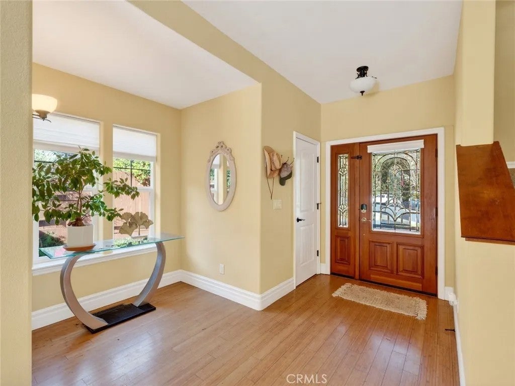 605 Redwood