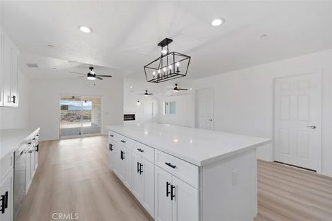 Tiny photo for 16925 Nanticoke, Apple Valley, CA 92307 (MLS # IV25266318)