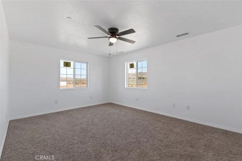 Tiny photo for 16925 Nanticoke, Apple Valley, CA 92307 (MLS # IV25266318)