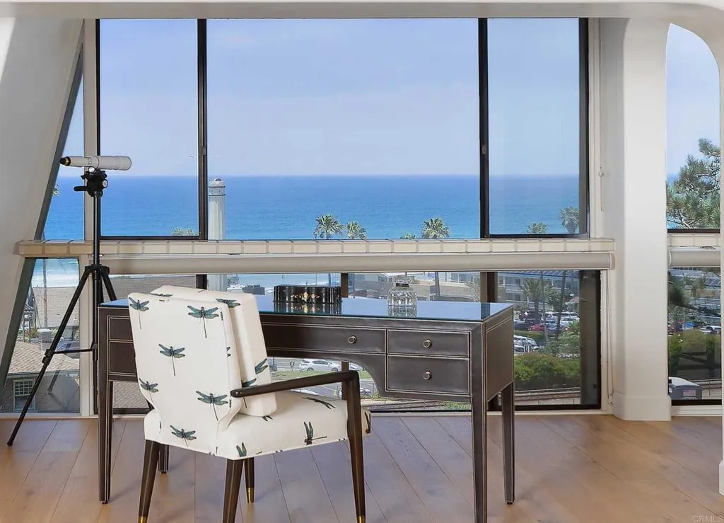 1552 Camino Del Mar 623/625