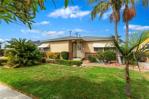 11437 Norlain Avenue Downey CA 90241