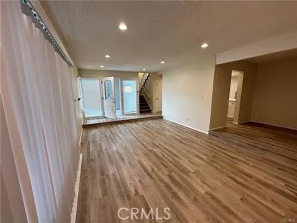 Photo of 1155 Currier Avenue, Simi Valley, CA 93065 (MLS # BB26047201)