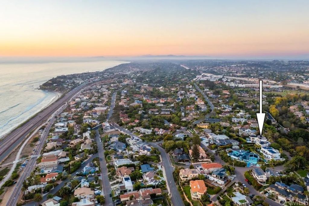 Photo of 1632 Brahms Rd, Cardiff By The Sea, CA 92007 (MLS # NDP2601984)