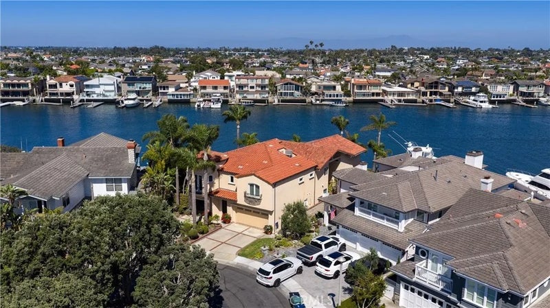 16932 Coral Cay