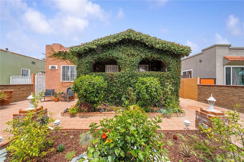 1301 W 56th Street