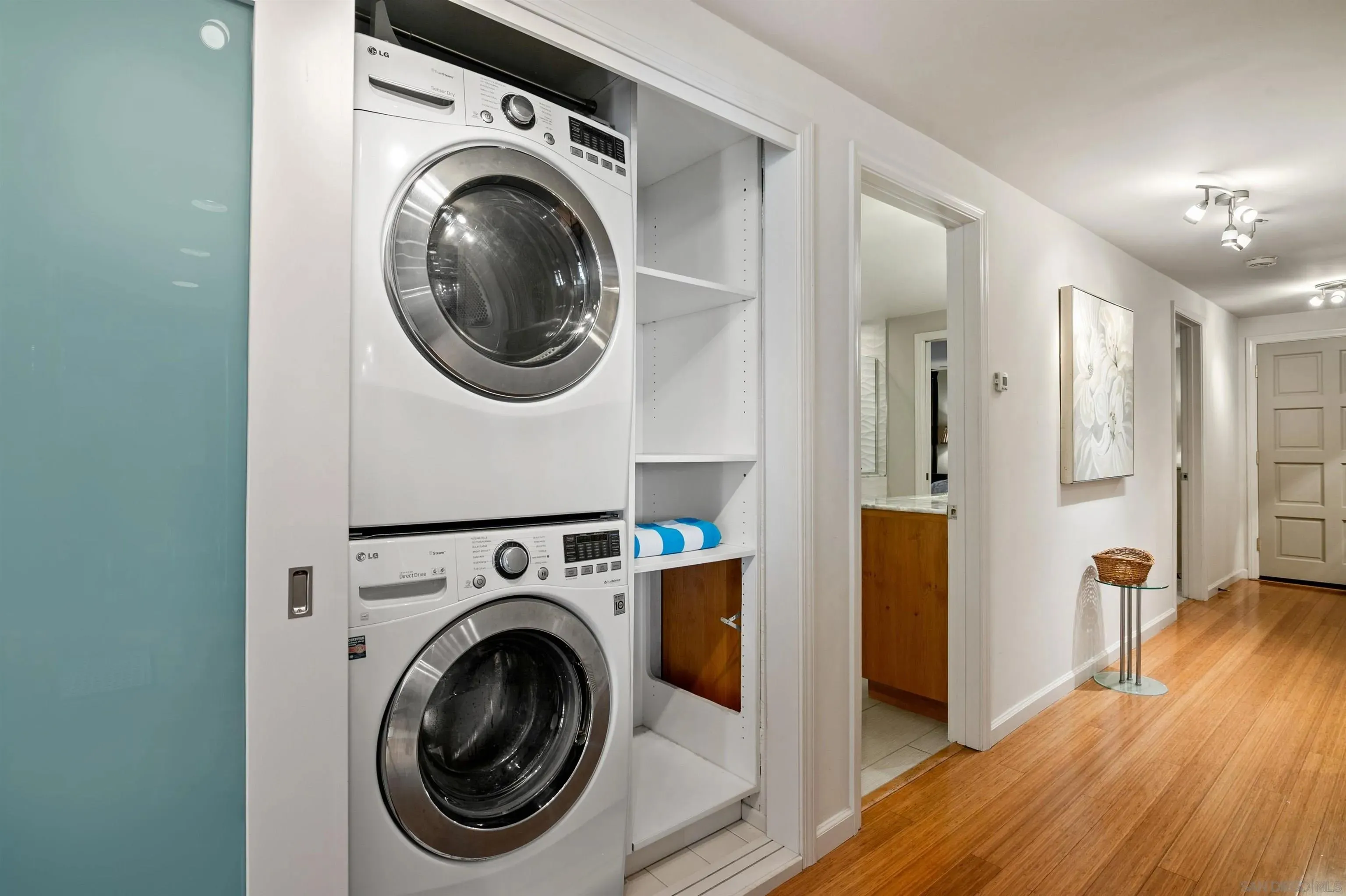 San Diego, California 92109, United States, 2 Bedrooms Bedrooms, ,3 BathroomsBathrooms,Residential,Active,109320