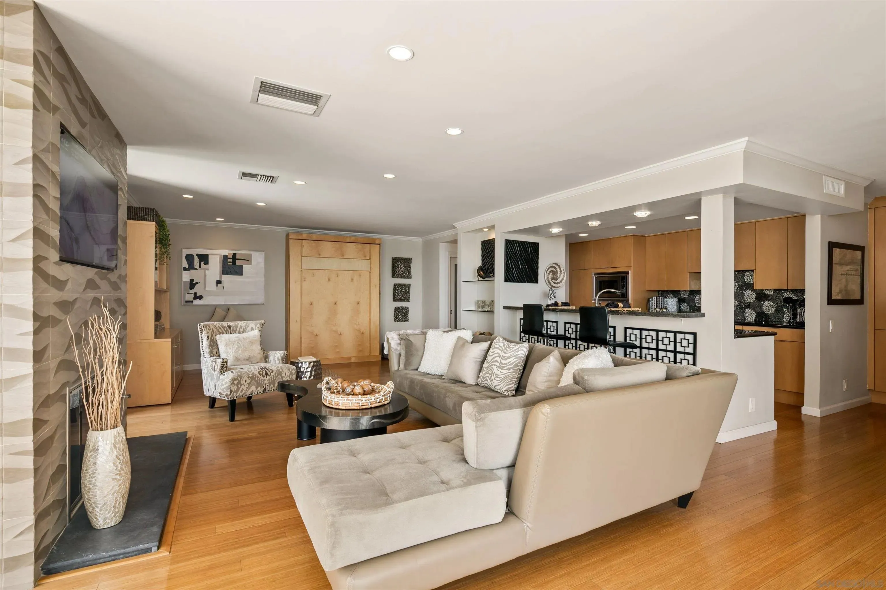 San Diego, California 92109, United States, 2 Bedrooms Bedrooms, ,3 BathroomsBathrooms,Residential,Active,109320