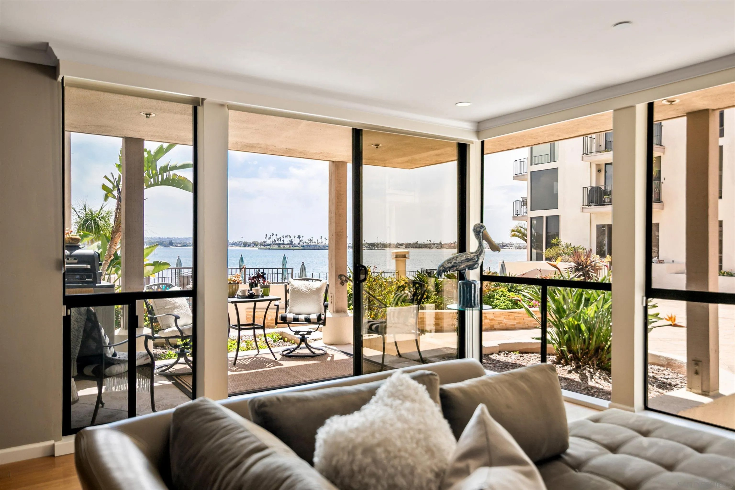 1145 Pacific Beach Dr 107