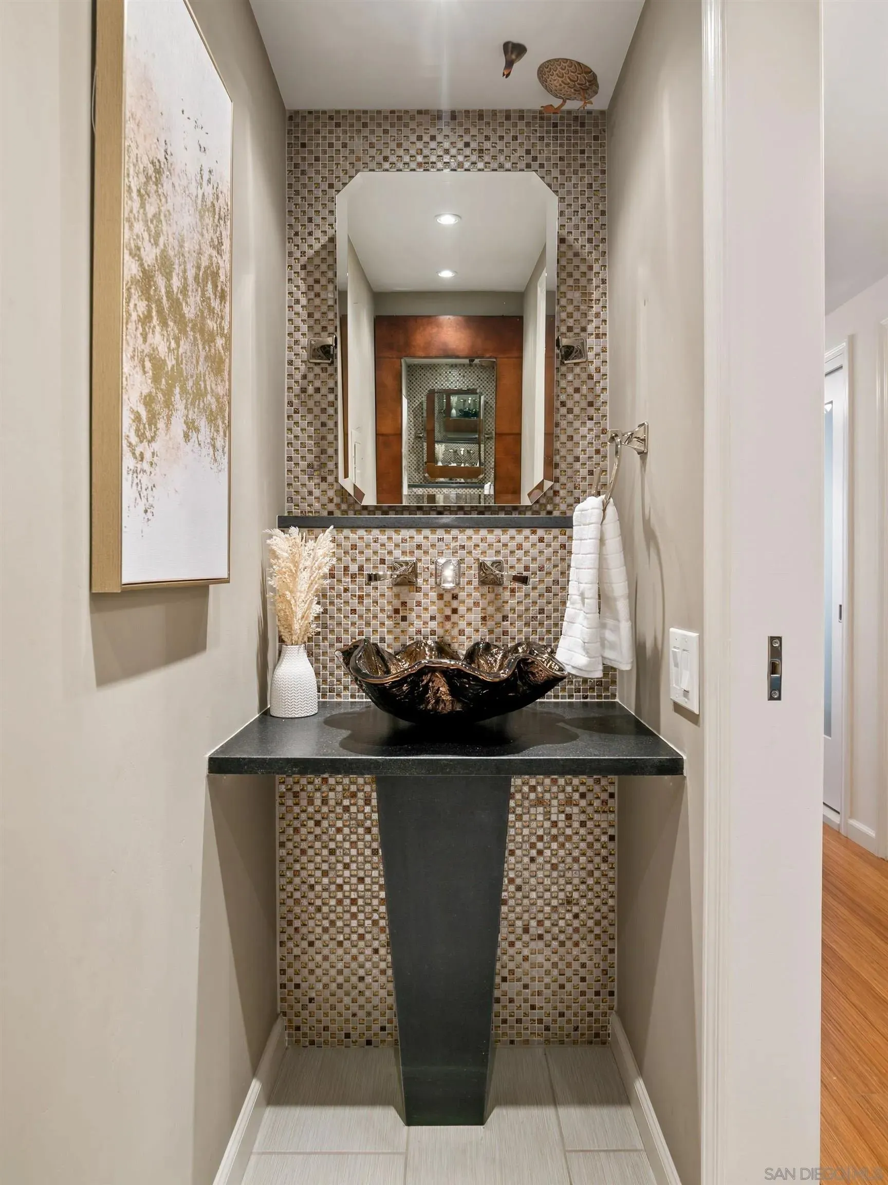 San Diego, California 92109, United States, 2 Bedrooms Bedrooms, ,3 BathroomsBathrooms,Residential,Active,109320