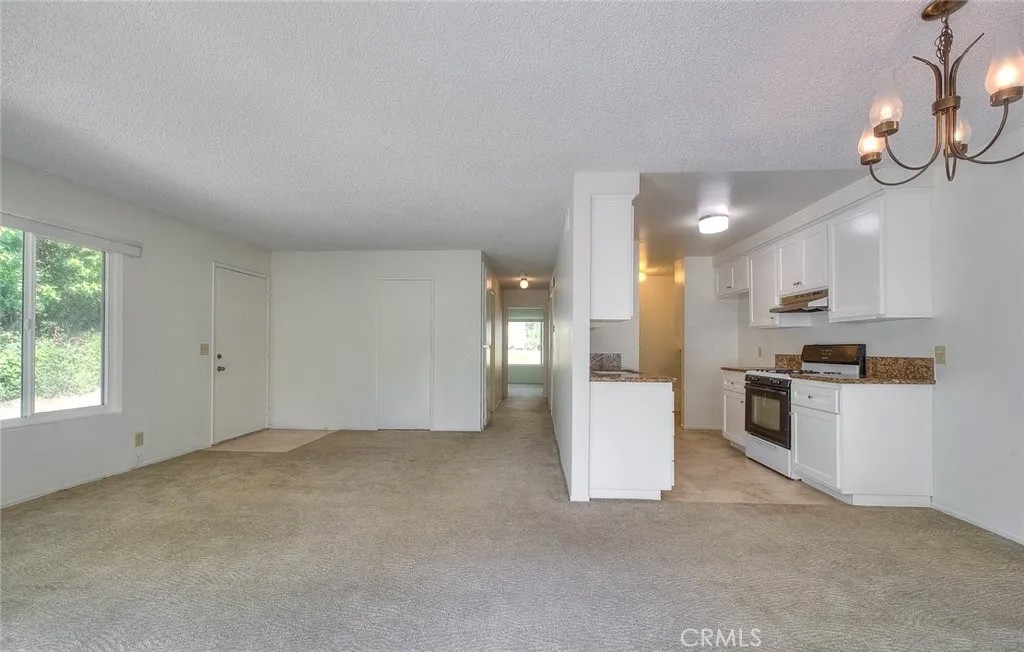 2125 E Aroma Drive