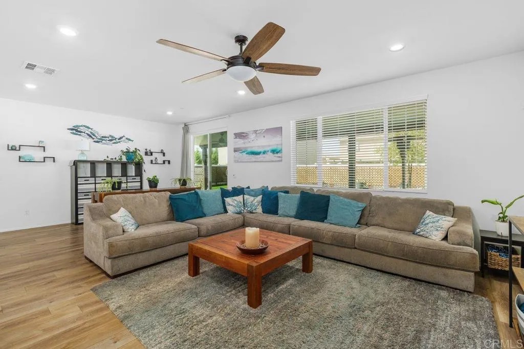 1787 Chute Drive