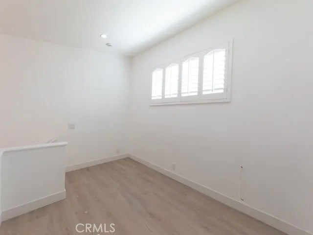 12601 Van Nuys 209