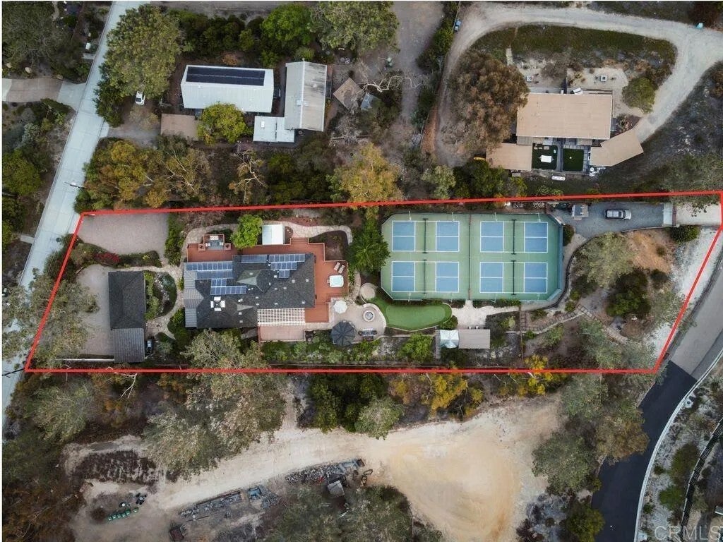 11670 Tierra del Sur