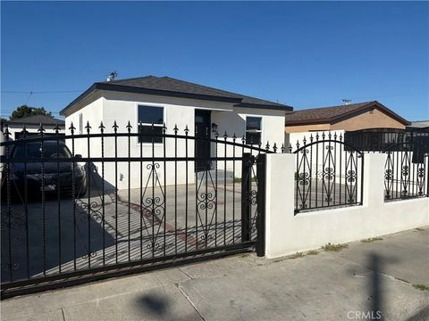 Photo of 2605 E 132nd St, Compton, CA 90222 (MLS # PW26051560)