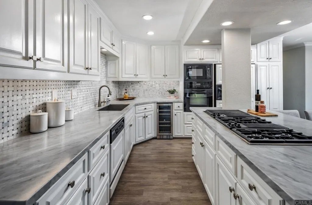 Photo of 7525 Jerez Court #F, Carlsbad, CA 92009 (MLS # NDP2607680)