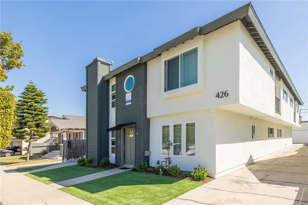 426 Newport