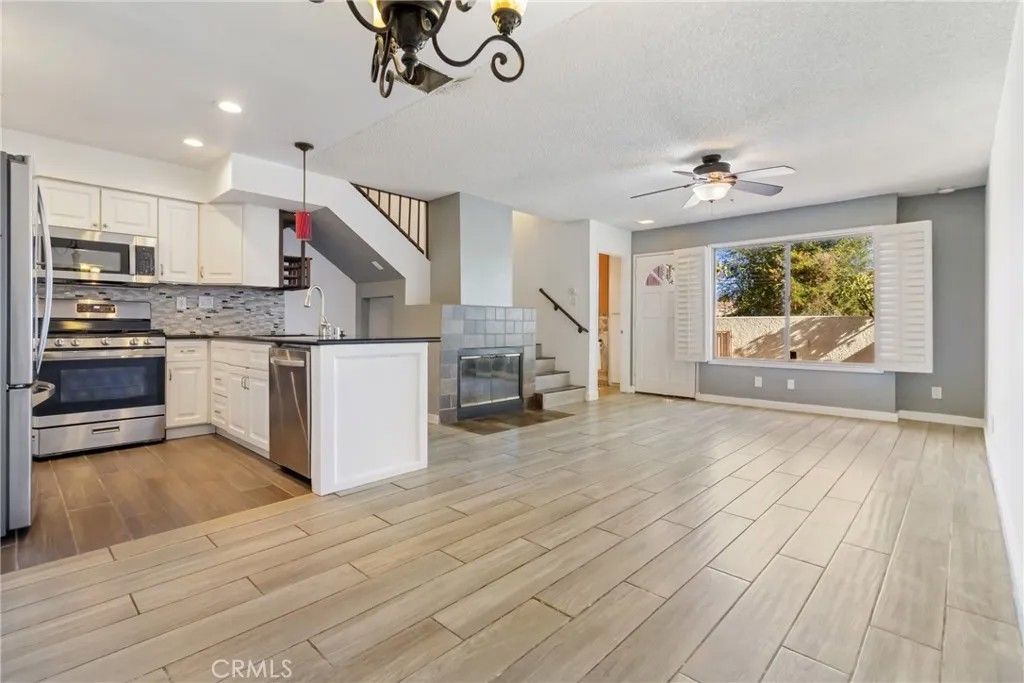 Photo of 12411 Osborne St #2, Pacoima, CA 91331 (MLS # SR25251459)