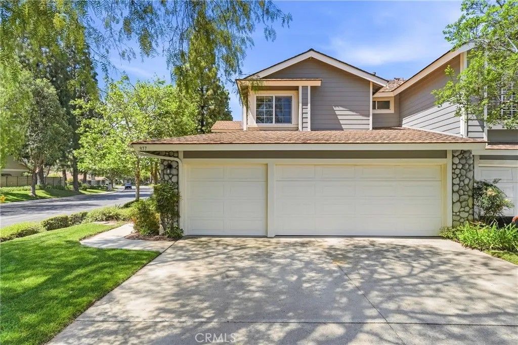 Photo of 977 Auburn Rd, San Dimas, CA 91773 (MLS # CV26077040)