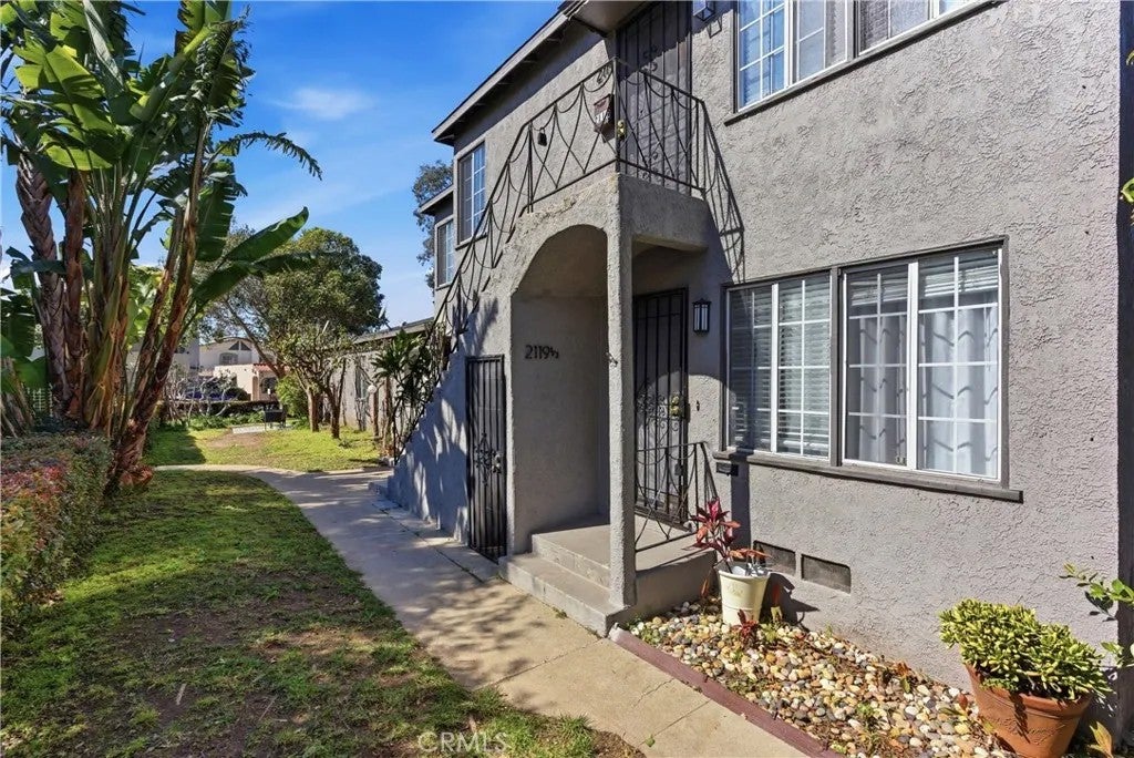 2117 Stewart Street