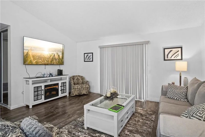 144 N Plymouth