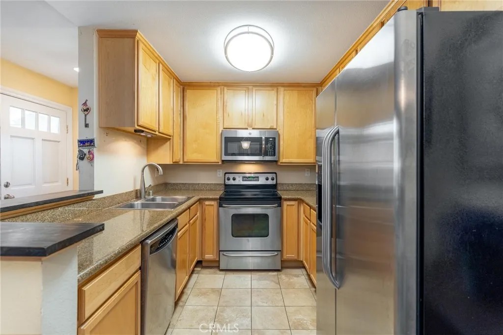 3555 Grove Street 231