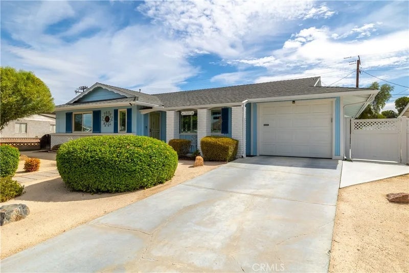 28700 Thornhill