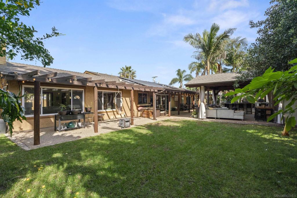 Photo of 489 La Costa Ave, Encinitas, CA 92024 (MLS # 260004604)