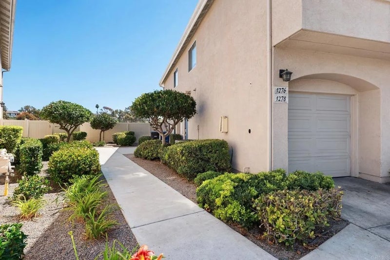 1276 El Cortez Court