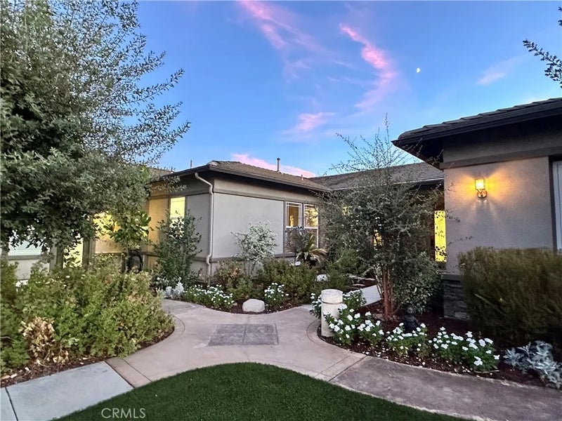 18493 Oak Park Drive