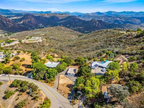 Tiny photo for 990 Old Mountain View Rd, El Cajon, CA 92021 (MLS # 250038962)