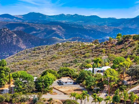 Tiny photo for 990 Old Mountain View Rd, El Cajon, CA 92021 (MLS # 250038962)