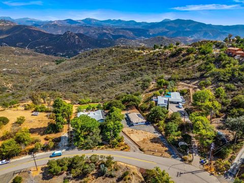 Tiny photo for 990 Old Mountain View Rd, El Cajon, CA 92021 (MLS # 250038962)