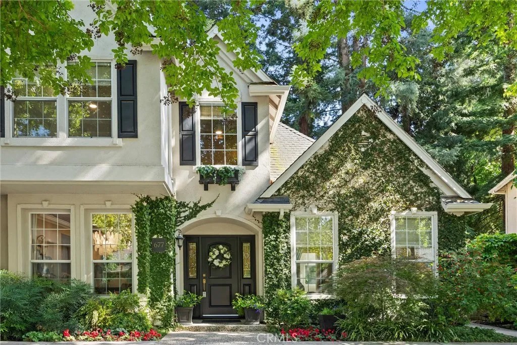 677 Cromwell Drive