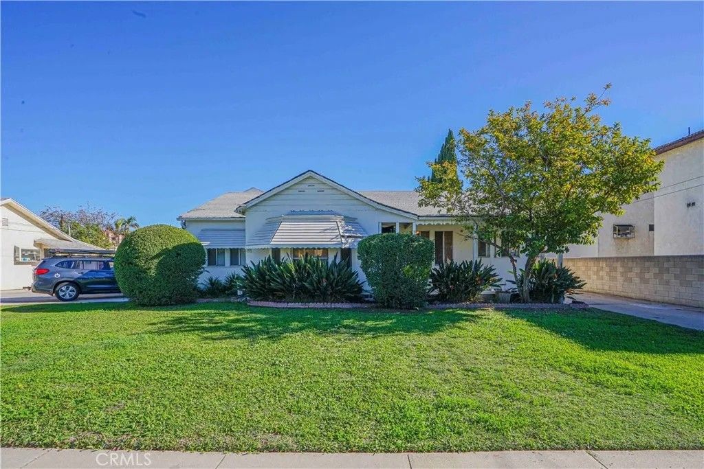 Photo of 200 S Moore Ave, Monterey Park, CA 91754 (MLS # TR25273924)