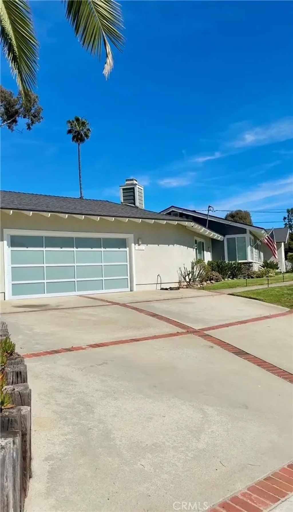 Photo of 1864 Laurel Rd, Oceanside, CA 92054 (MLS # OC26061099)