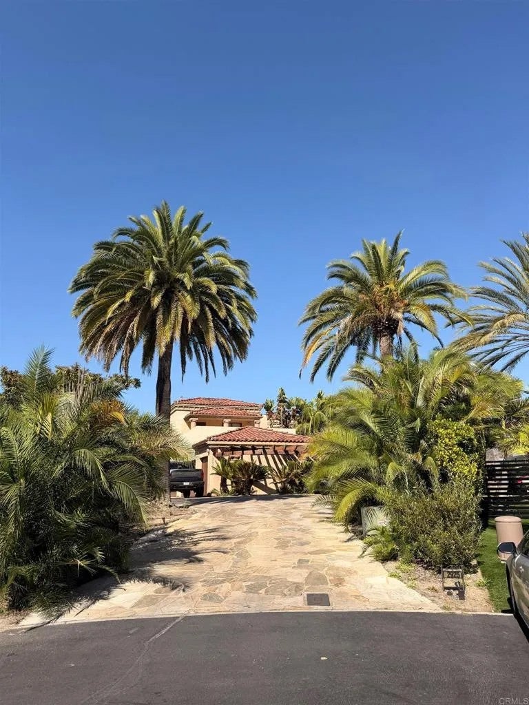 2925 Gate Five Place
