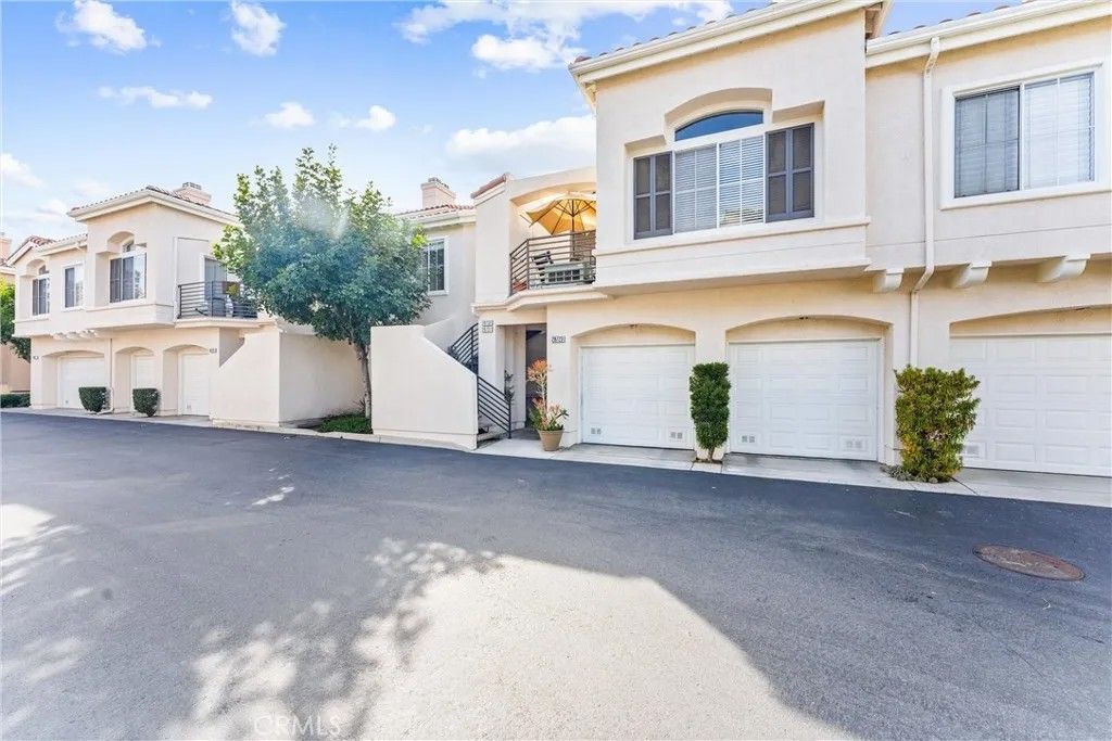 Photo of 28733 La Siena, Laguna Niguel, CA 92677 (MLS # OC26047354)