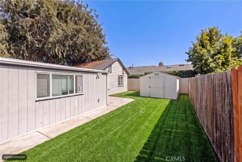 2653 Santa Ana