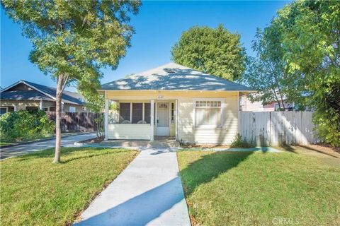 Tiny photo for 1107 W Grand Blvd, Corona, CA 92882 (MLS # IG25243761)