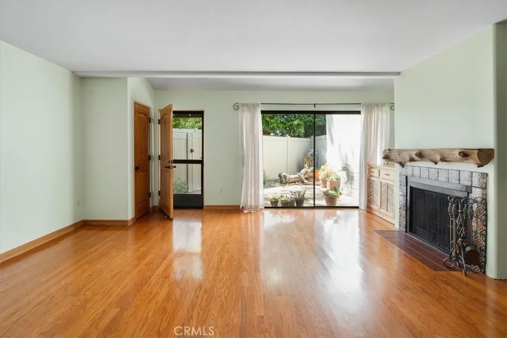 5249 Colodny 8