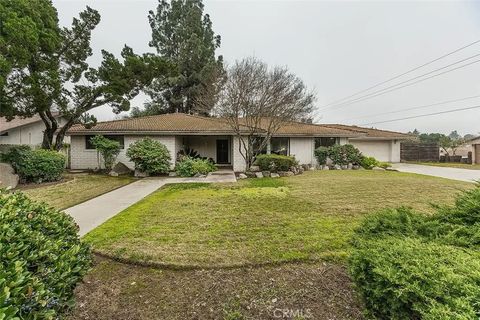 Photo of 2793 W San Madele Ave, Fresno, CA 93711 (MLS # FR26016393)