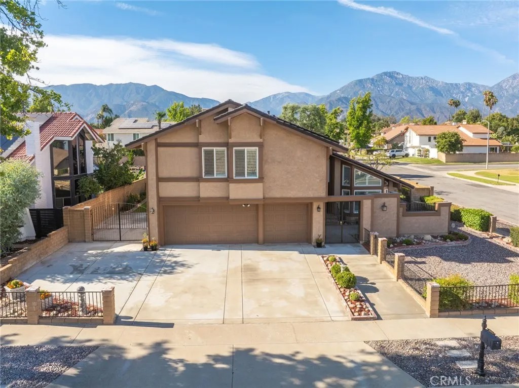 1525 Bridget Court