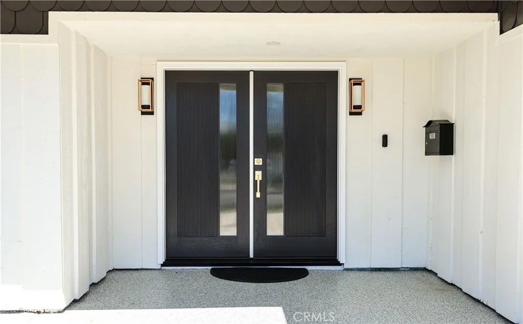 Photo of 2861 Serang Place, Costa Mesa, CA 92626 (MLS # OC26073908)