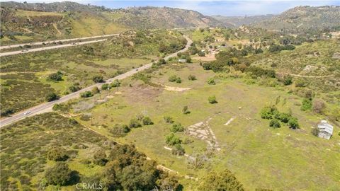 29255 Champagne Escondido CA 92026